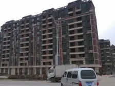 业主着急出售,价格可谈,满五年中间楼层