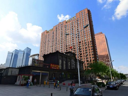 冬奥村3室2厅2卫南北朝向3500.00元/月出租