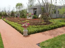 青秀一期,两室南北通透,装修保持好