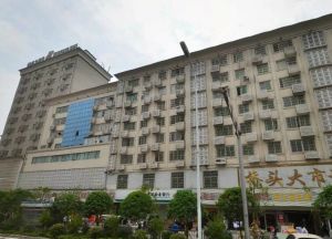 大众公寓 3室1厅 东