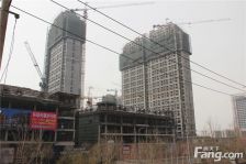 东方新天地2室1厅南北