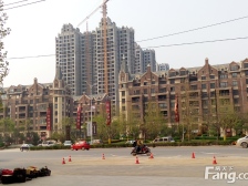 业主诚心出售,花园式洋房,8号线地铁口