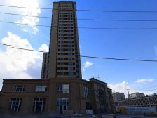 房子楼层好.采光充足.没有遮挡.楼下购物方便.交通便利