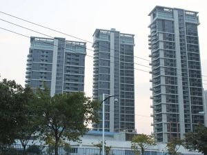 地铁口高层一线江景南北通透诚意出售