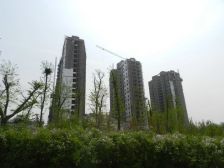 二 小,沿河观景 电梯房 精装短住 房主包税