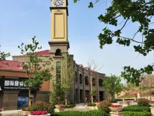 依云小镇精装修,大四居居,带小院90平