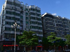 长源花园 6室3厅 南 北