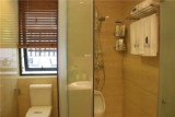 A户型港式清新风样板间卫生间和洗浴间