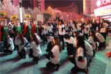 【绿地中心】“绿巨人快闪”街头舞蹈表演