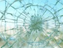 防爆玻璃与钢化玻璃区别是什么?防爆玻璃的优点是什么?