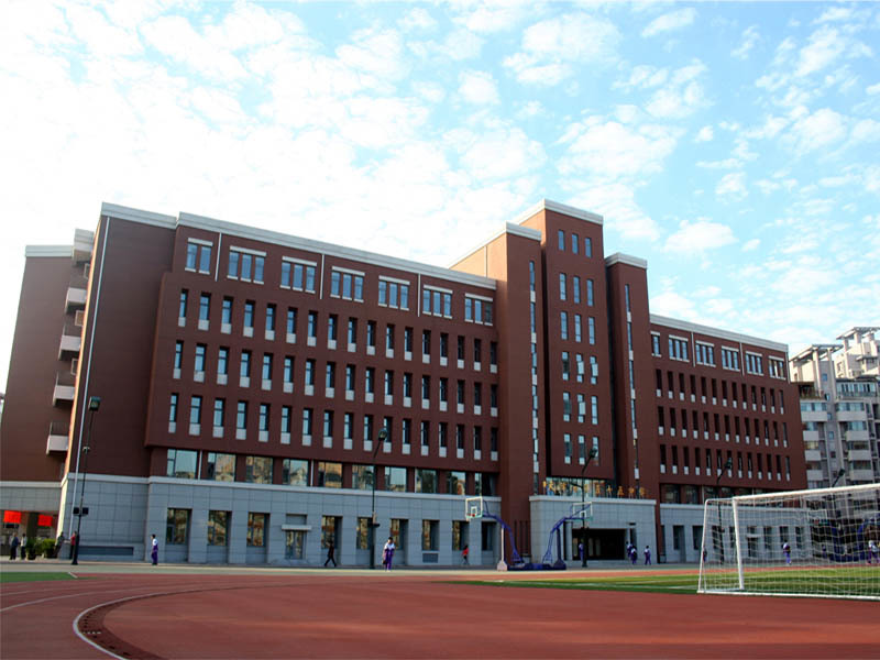 月全部房源(77)周边小区(32)完中(初中 高中)/公立体育类科技类电话