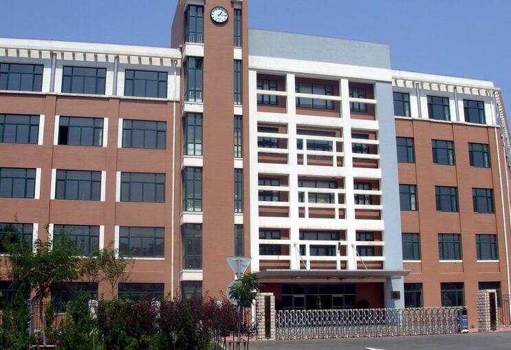 大连市沙河口区文苑小学