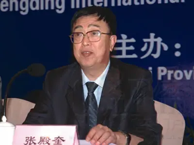 石家庄市副市长张殿奎主持推介会并回答媒体客商提问摘要