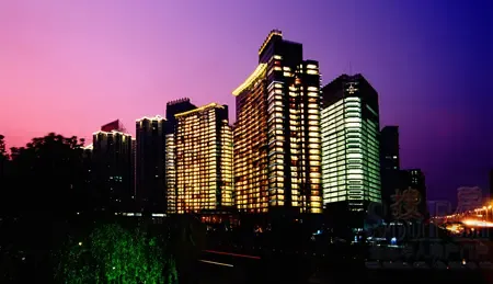 [海尔绿城济南媒体杭州之行]参观绿城杭州深蓝广场