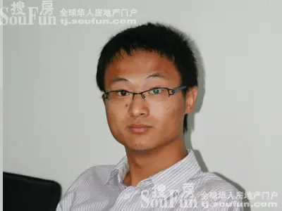 消费者代表 梁宏亮