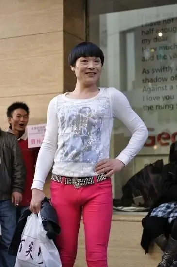 男女一个样贤淑哥伪娘妖娆哥私房照贡献男女平等组图