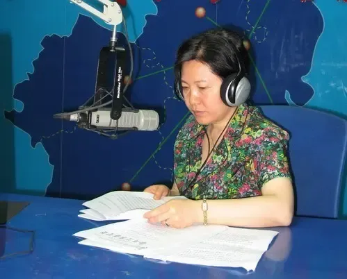 江苏张美芳被双审房产达七套 pk文强李刚贪官豪宅