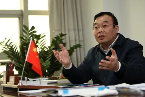 石家庄市住房保障和房产管理局党组书记,局长李义增本报记者张君花,宗