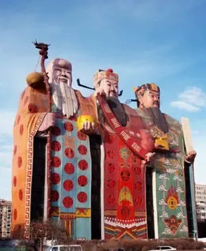 网友评出中国十大丑陋建筑 河北多地建筑上榜