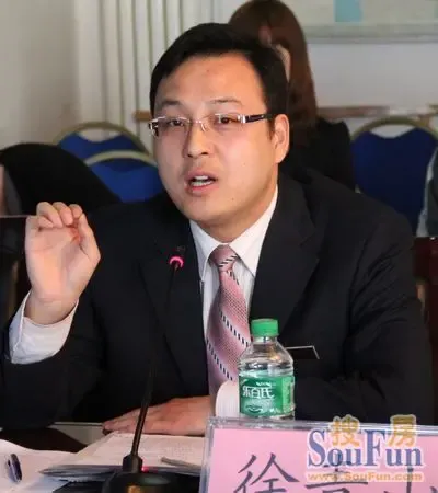 卓达集团物业公司副总经理 徐青山 发言