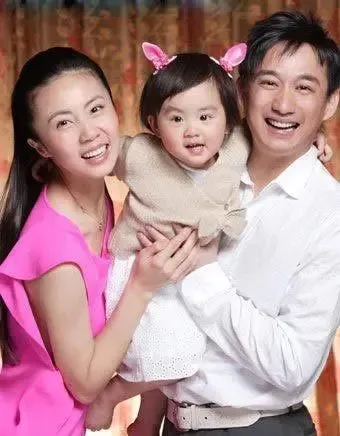 姚明谢霆锋儿女名字大曝光盘点明星子女名字