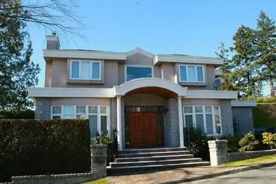 22岁富二代美女 1.5亿美元买美国最贵豪宅(图)