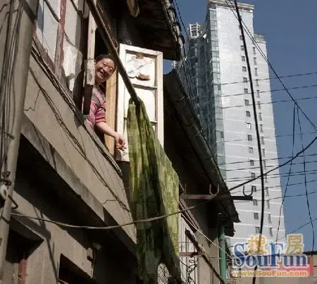 揭秘上海平民弄堂生活真实场景令人唏嘘图