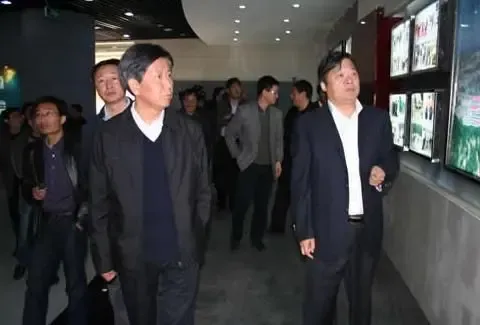 11月10日,市委书记王三堂在抚宁县县委书记柴志国,代县长石兆旭,副