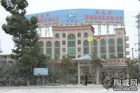 佛山瓷砖厂家动态解读：行业变迁与未来趋势