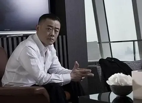 周立波与富豪女友婚后住千万豪宅