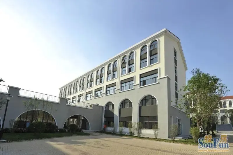 太原师范学院附属中学(富力城校区)