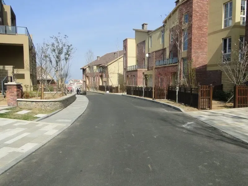 走进威海主城区一线临海欧式纯别墅小区—两岸金岭-威海新房网-房天下