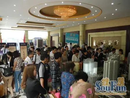 9月23日看房团强势归来置业热情燃爆4大楼盘