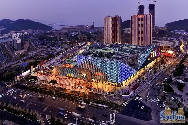 25大连高新万达广场开业 大连迎来万达商业时代