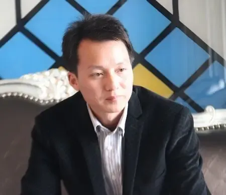 明瀚花香城营销总监刘才