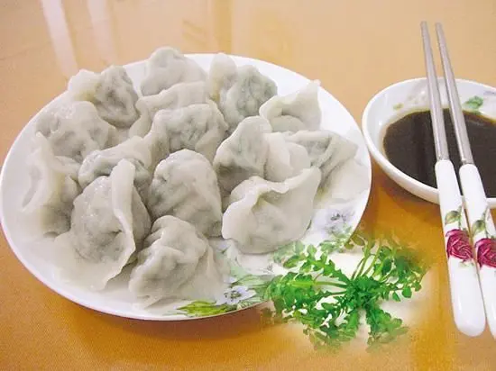 荠菜水饺陈说美食（荠菜水饺的做法 荠菜水饺怎么做好吃）《荠菜水饺的做法大全》