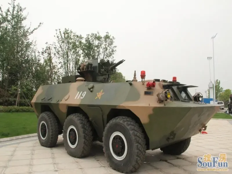 其中,59式坦克为现役兵器,坦克防暴车,装甲车都都为实物,足以让军事