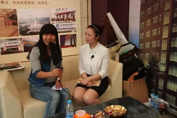 2014"五一房展会"专访金天地商务大厦销售经理左宁