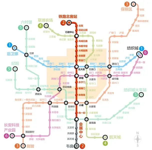 满载21站"呼啸而来" 西安地铁再上演"人轨情未了"