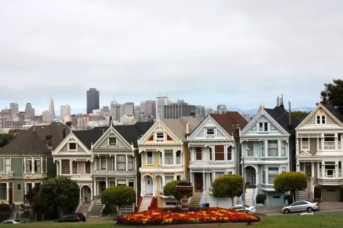 旧金山美国房价的城市彩色居民楼实拍