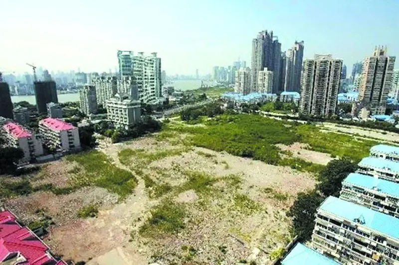 2014土地市场供地趋紧 一二线城市“地王”频现