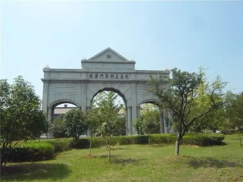 方面,项目所在地光谷大学城,可无缝承接藏龙岛大学城内各种资源.