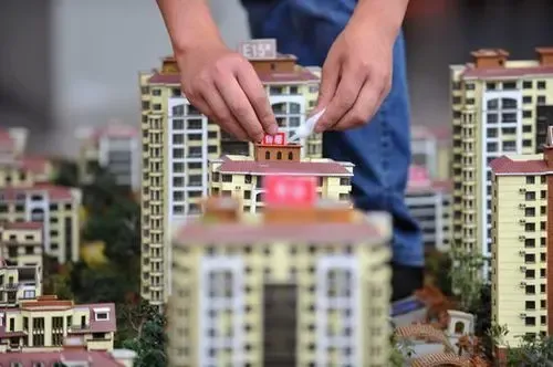 土地市场变局：地王再现也难阻止土地降温