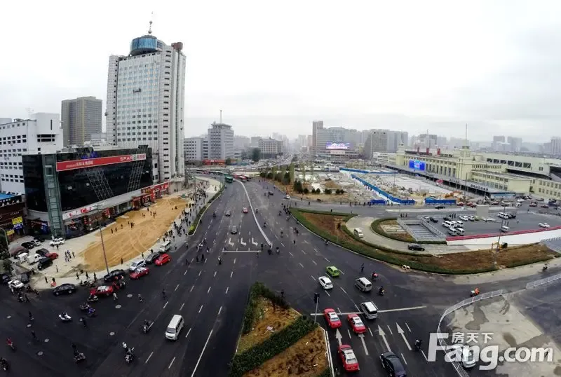 建设路主线已通车 全程60公里/时无红绿灯(图)