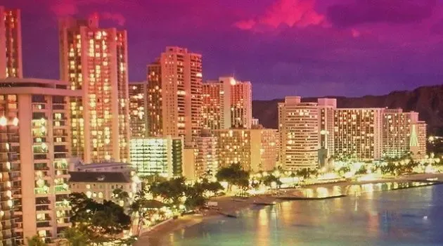 多地以新城旗号圈占土地 楼盘滞销或成鬼城