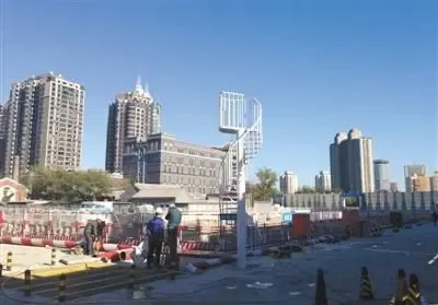 北京豪地出让两年仍是大坑 融创悄然入股