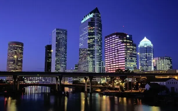 紧盯市场美国二线城市商业地产备受追捧