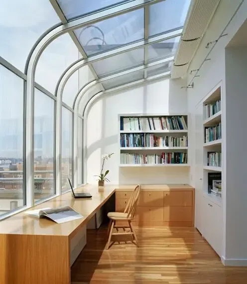 小户型阳台装修还能这般任性 慵懒调让人回味无穷