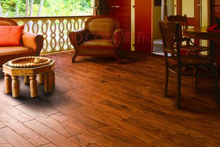 棕色地板配什么家具比较好？棕色地板选择什么颜色的家具比较好？