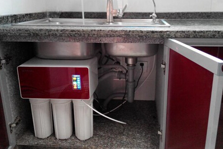 安装净水机多少钱一台？净水机安装的方法是什么？